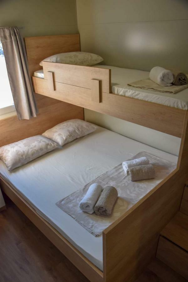 Mobile Home Laura Tisno Exterior foto